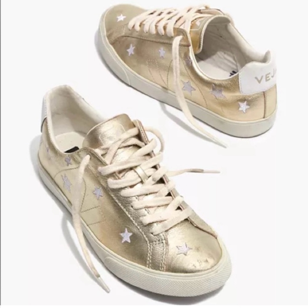 Madewell x Veja Esplar Low Sneakers in Star-Embroidered Gold Leather  US7 EUR38
